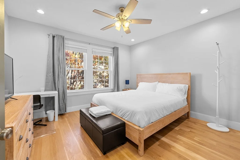 4 bed, 2 bath apartment for rent at 205 Mountain Ave Unit 2, Malden — photo 12 of 30