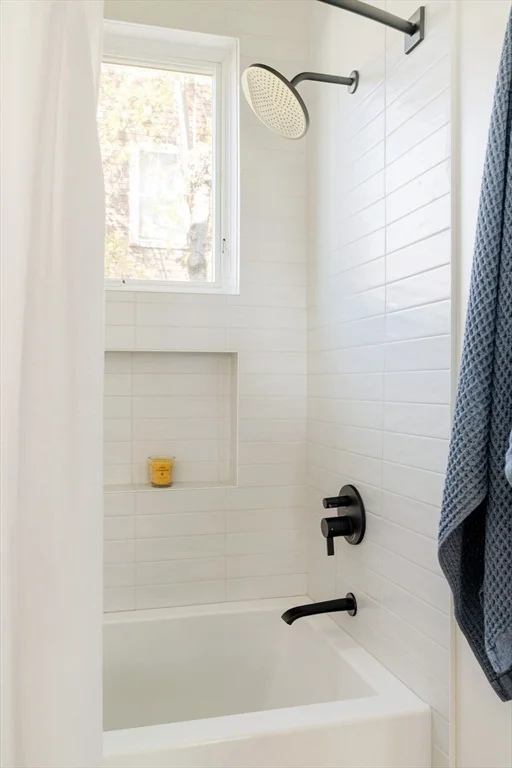 4 bed, 3 bath apartment for rent at 205 Pearl St, Cambridgeport — photo 23 of 41