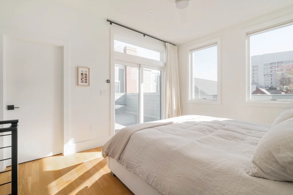 4 bed, 3 bath apartment for rent at 205 Pearl St, Cambridgeport — photo 26 of 41