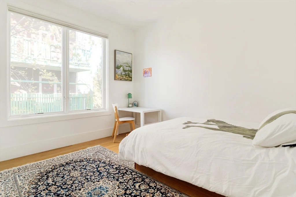 4 bed, 3 bath apartment for rent at 205 Pearl St, Cambridgeport — photo 20 of 41