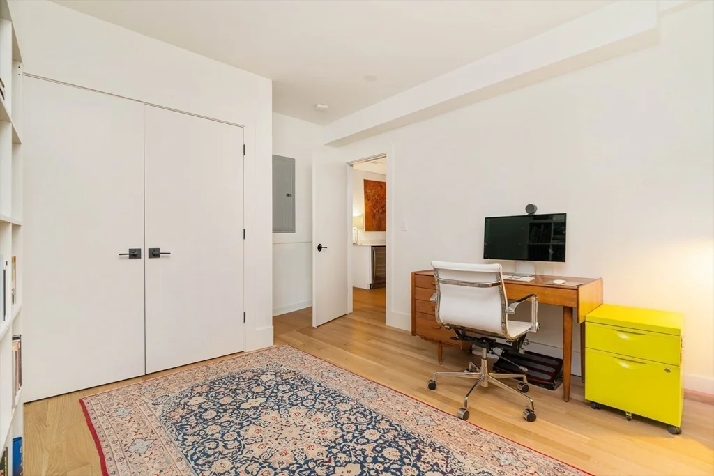 4 bed, 3 bath apartment for rent at 205 Pearl St, Cambridgeport — photo 34 of 41
