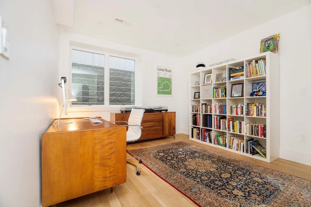 4 bed, 3 bath apartment for rent at 205 Pearl St, Cambridgeport — photo 33 of 41