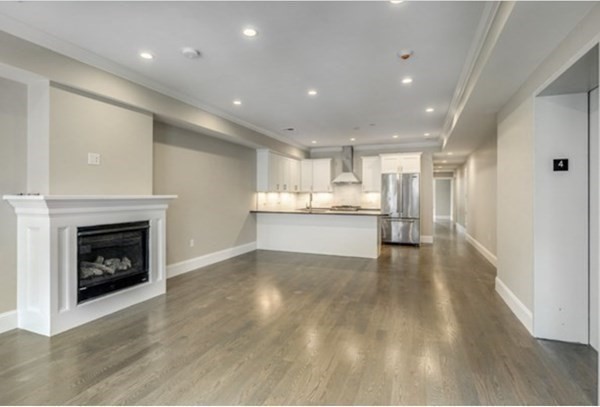2 bed, 2 bath apartment for rent at 205 W 8th St Unit 4, South Boston — photo 1 of 22