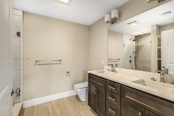 2 bed, 2 bath apartment for rent at 205 W 8th St Unit 4, South Boston — photo 16 of 22