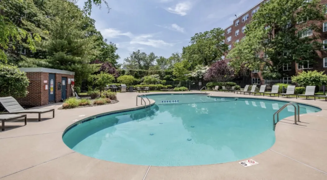 1 bed, 1 bath apartment for rent at 205 Walden St Unit 5J, Neighborhood Nine — photo 8 of 9