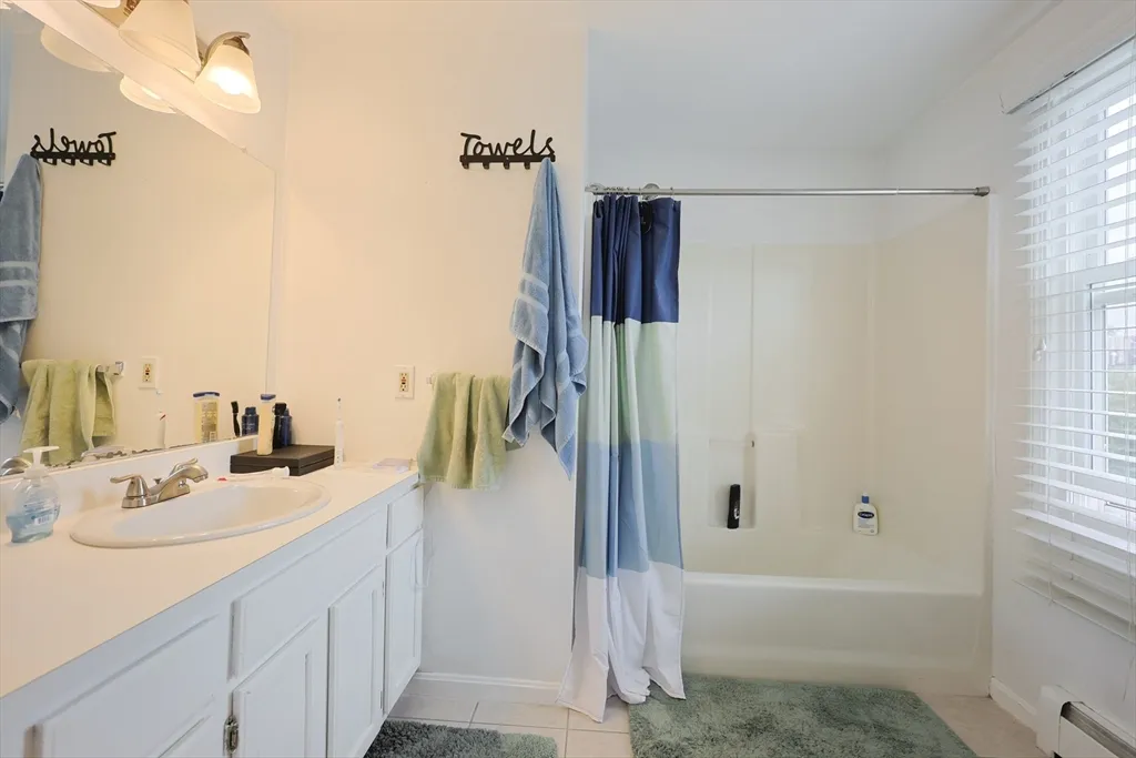4 bed, 2 bath apartment for rent at 205 West Sixth St Unit 1, South Boston — photo 23 of 28