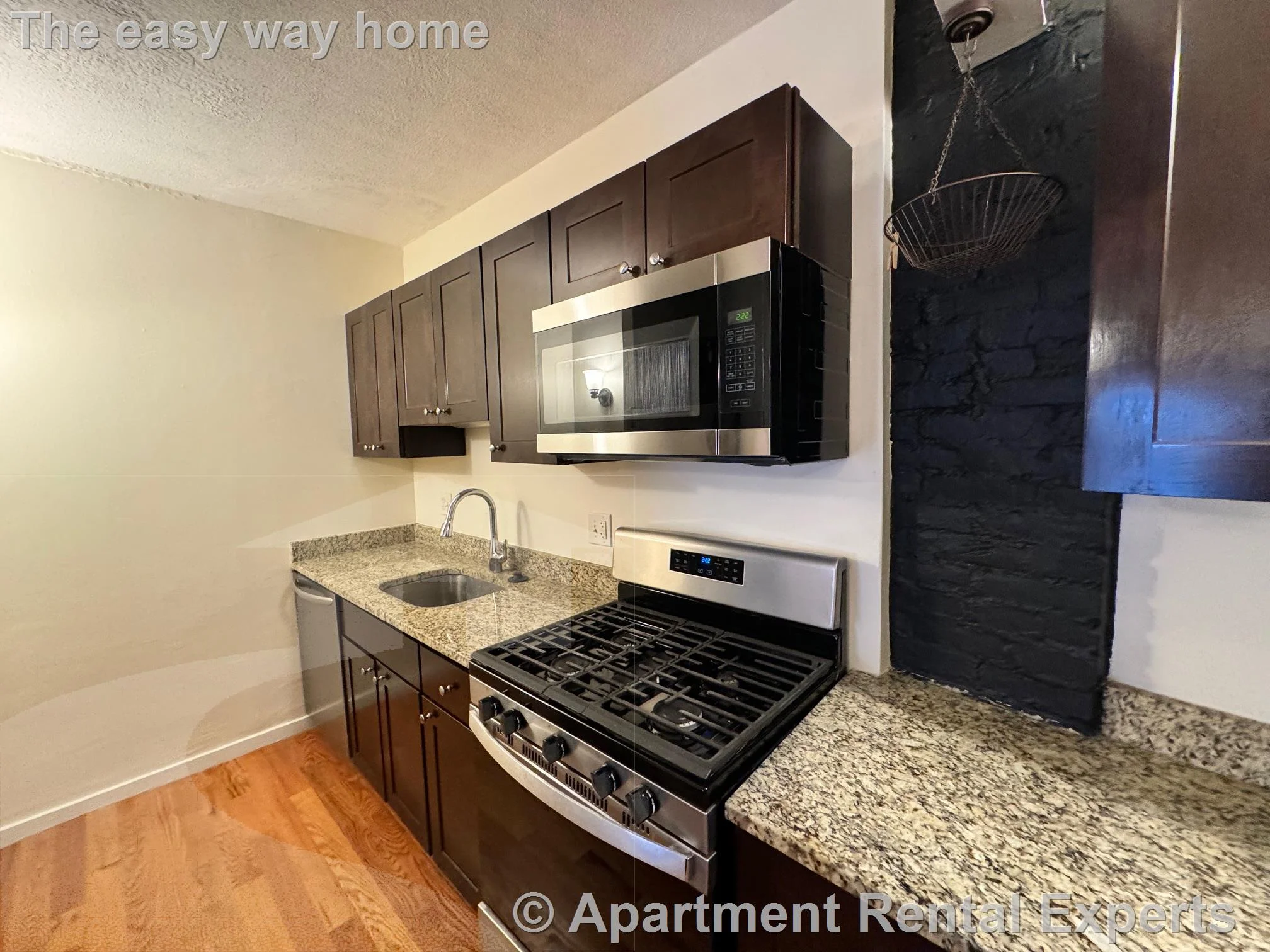 2 bed, 1 bath apartment for rent at 205B Highland Ave Unit 1, Spring Hill — photo 4 of 16
