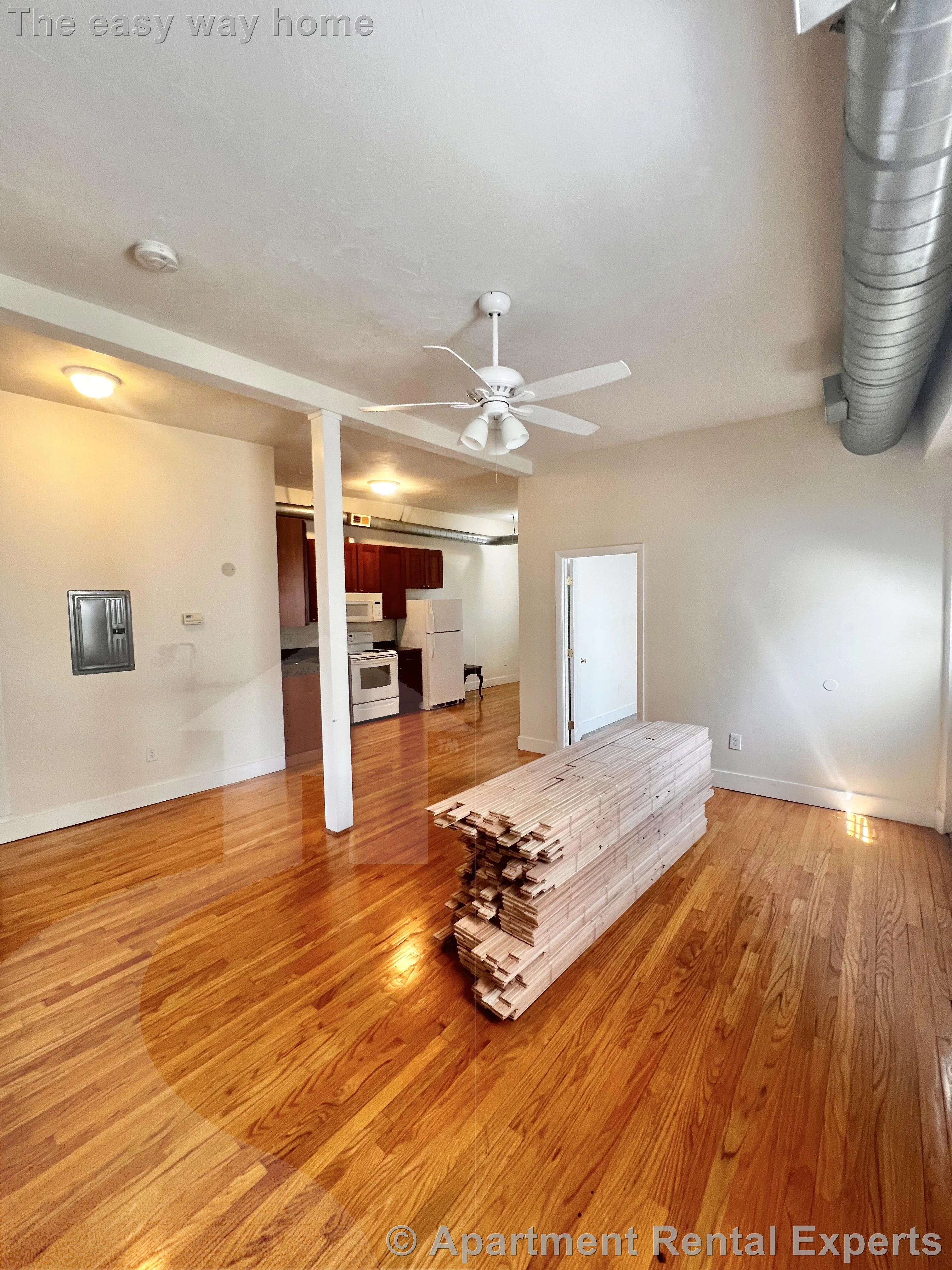 3 bed, 1 bath apartment for rent at 205B Highland Ave Unit 2, Spring Hill — photo 6 of 9