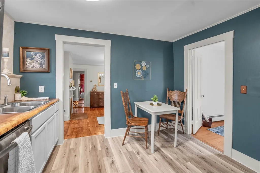 2 bed, 1 bath apartment for rent at 205c Main St Unit 3, Groton — photo 2 of 20