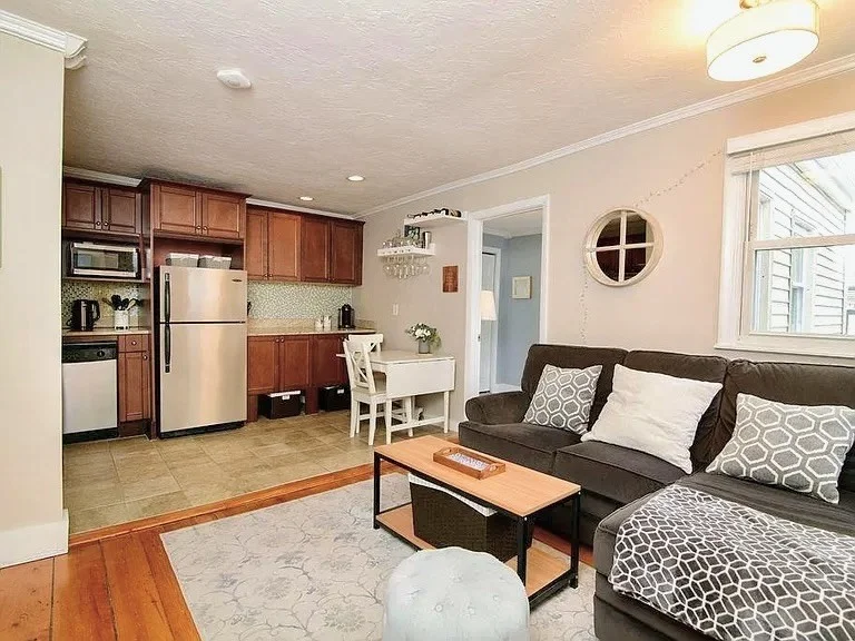2 bed, 1 bath apartment for rent at 206 Bunker Hill St Unit 3, Charlestown — photo 2 of 18