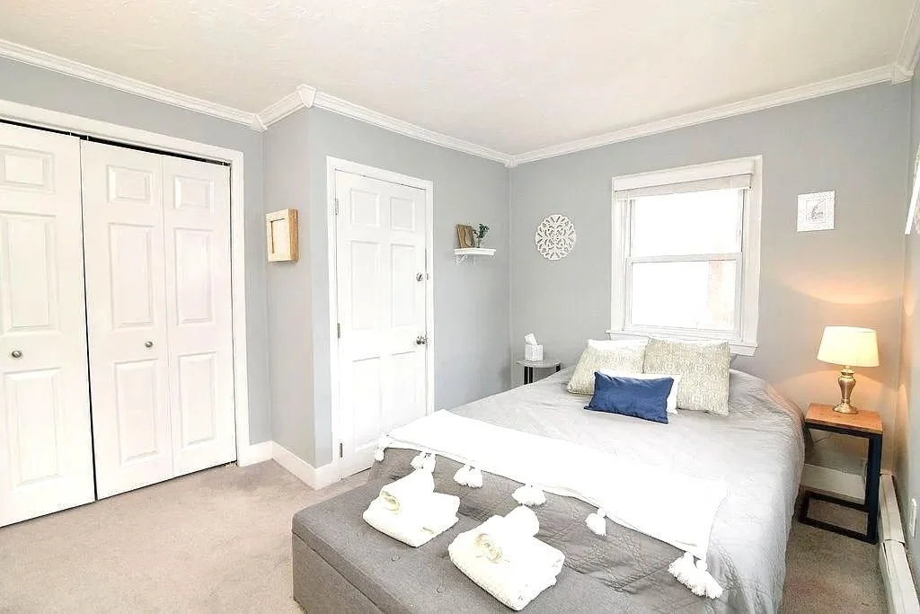 2 bed, 1 bath apartment for rent at 206 Bunker Hill St Unit 3, Charlestown — photo 14 of 18