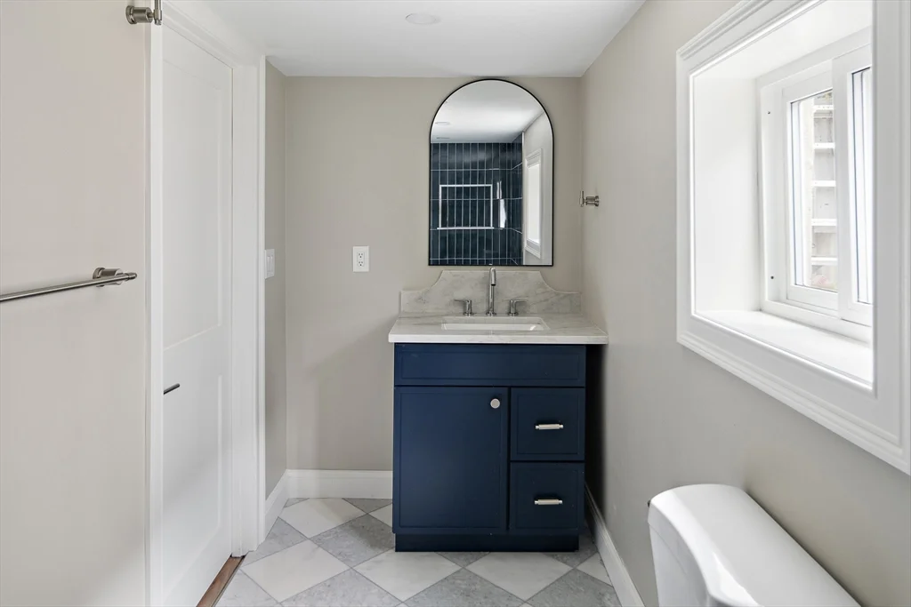 3 bed, 3 bath apartment for rent at 206 Byron St Unit 1, East Boston — photo 12 of 19