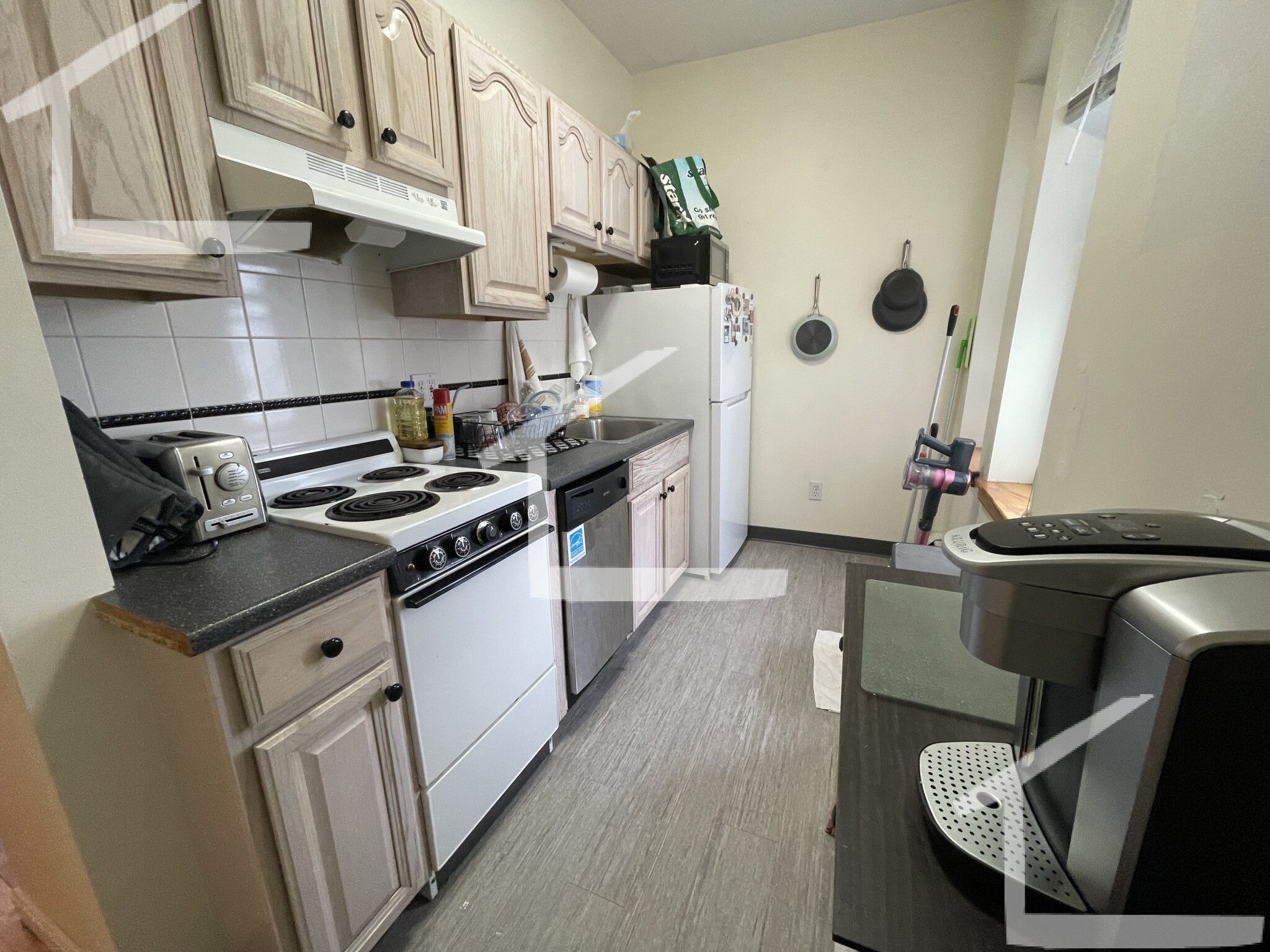 1 bed, 1 bath apartment for rent at 206 Chestnut Hill Ave Unit 5., Brighton — photo 4 of 20