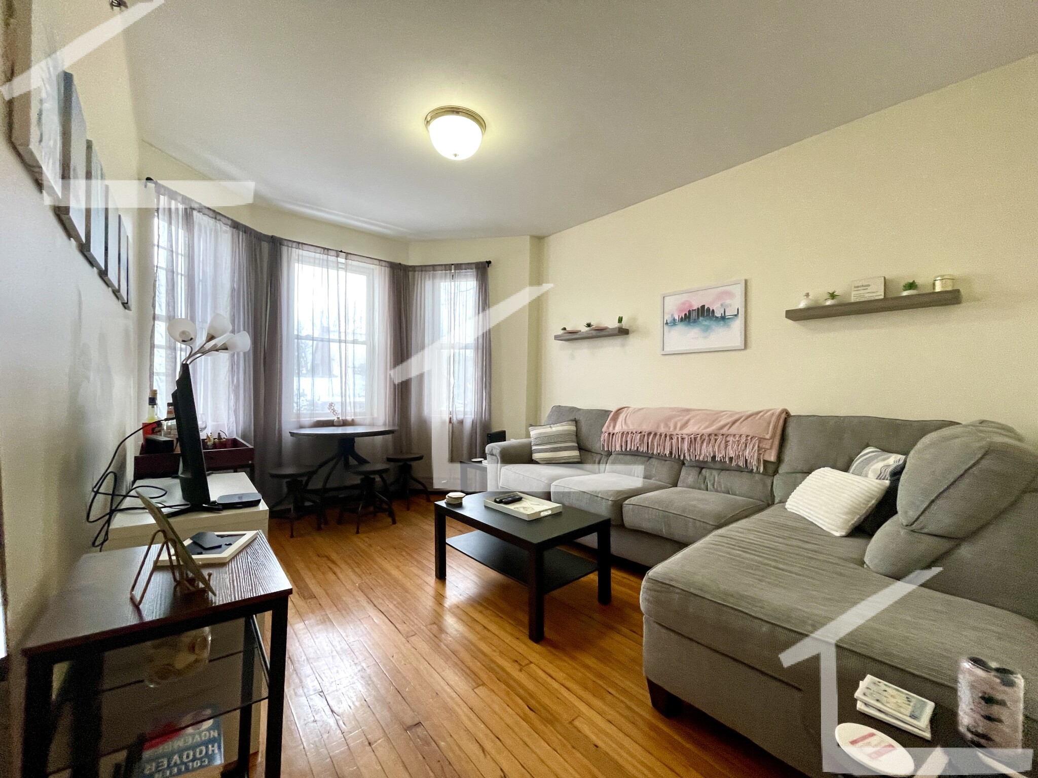 1 bed, 1 bath apartment for rent at 206 Chestnut Hill Ave Unit  8, Brighton — photo 1 of 13