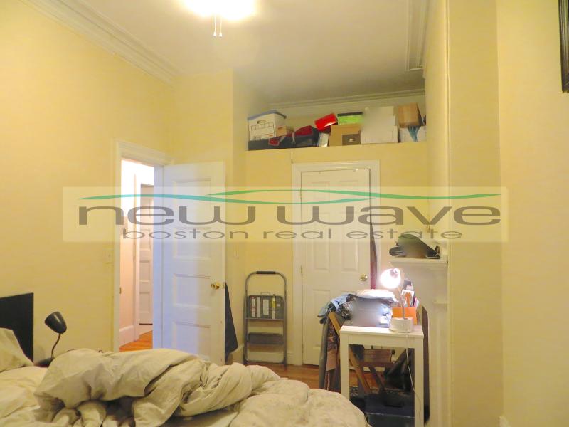 1 bed, 1 bath apartment for rent at 206 Commonwealth Ave Unit 8, Back Bay — photo 5 of 17