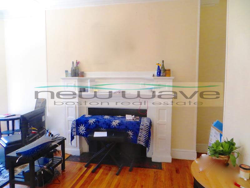 1 bed, 1 bath apartment for rent at 206 Commonwealth Ave Unit 8, Back Bay — photo 11 of 17