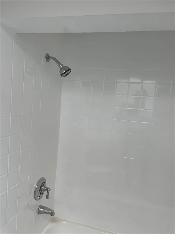 3 bed, 2 bath apartment for rent at 206 Concord St Unit 1, Newton Lower Falls — photo 12 of 15