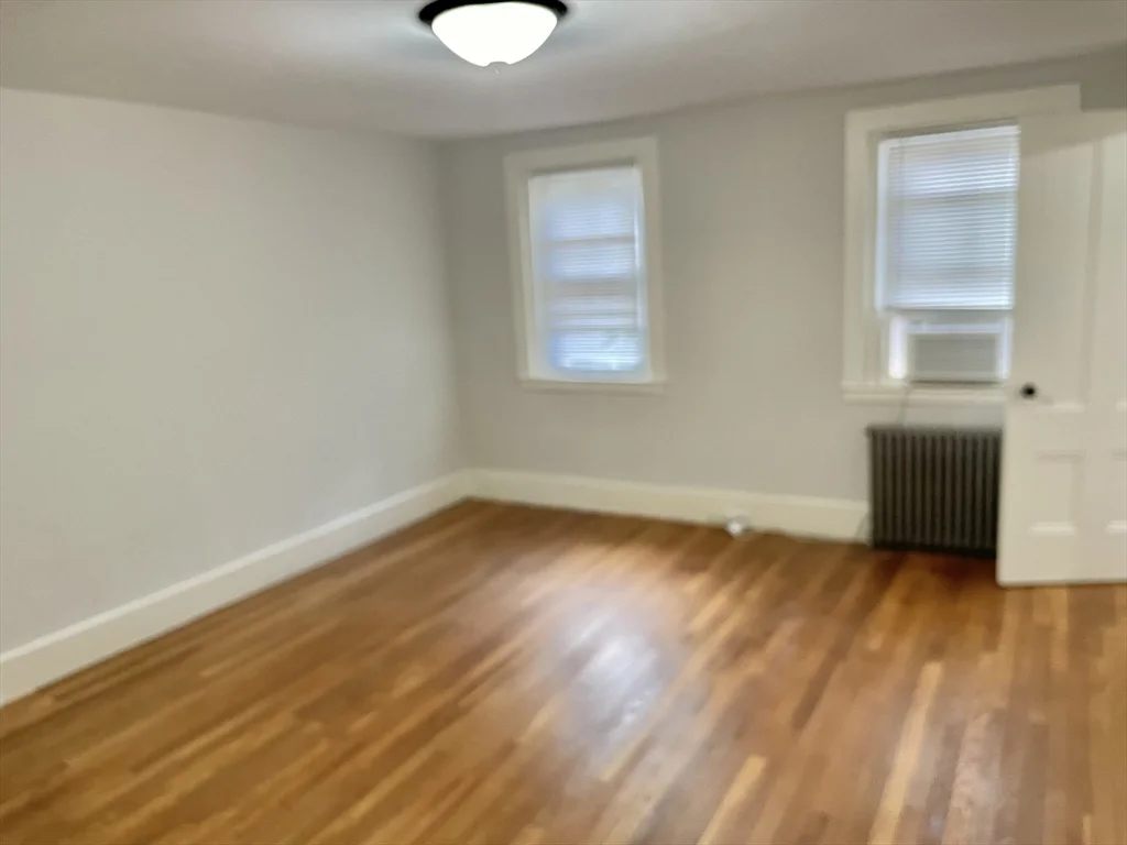 3 bed, 2 bath apartment for rent at 206 Concord St Unit 1, Newton Lower Falls — photo 9 of 15