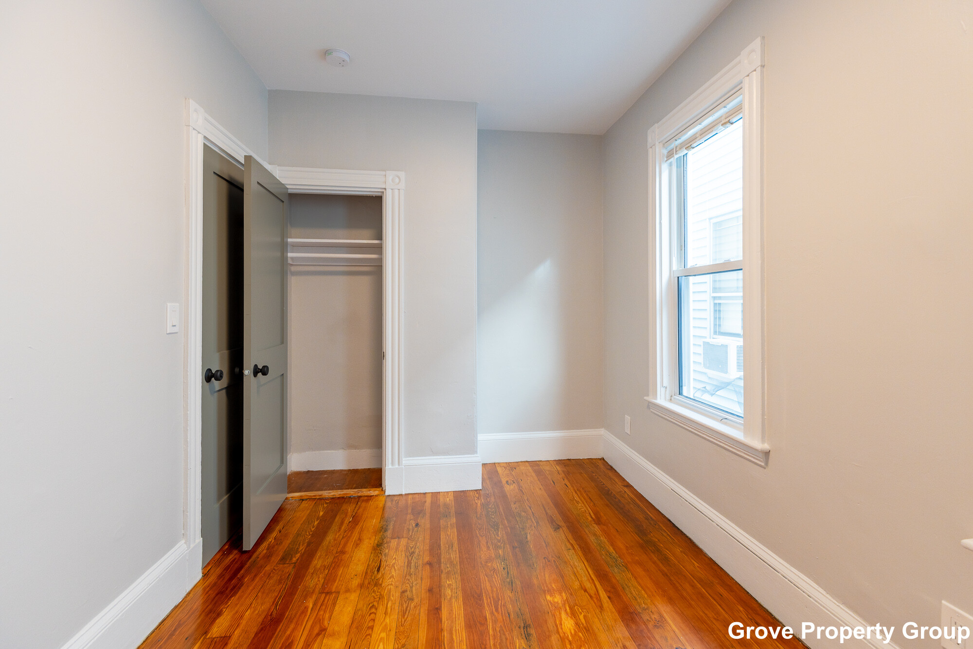 5 bed, 2 bath apartment for rent at 206 L St Unit 3, South Boston — photo 13 of 15