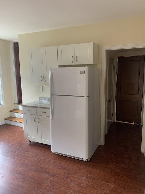 5 bed, 2 bath apartment for rent at 206 Lexington St, Waverley — photo 8 of 42