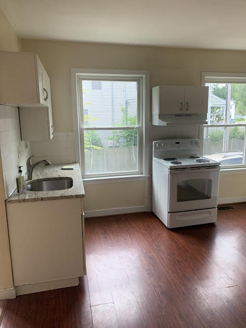 5 bed, 2 bath apartment for rent at 206 Lexington St, Waverley — photo 9 of 42