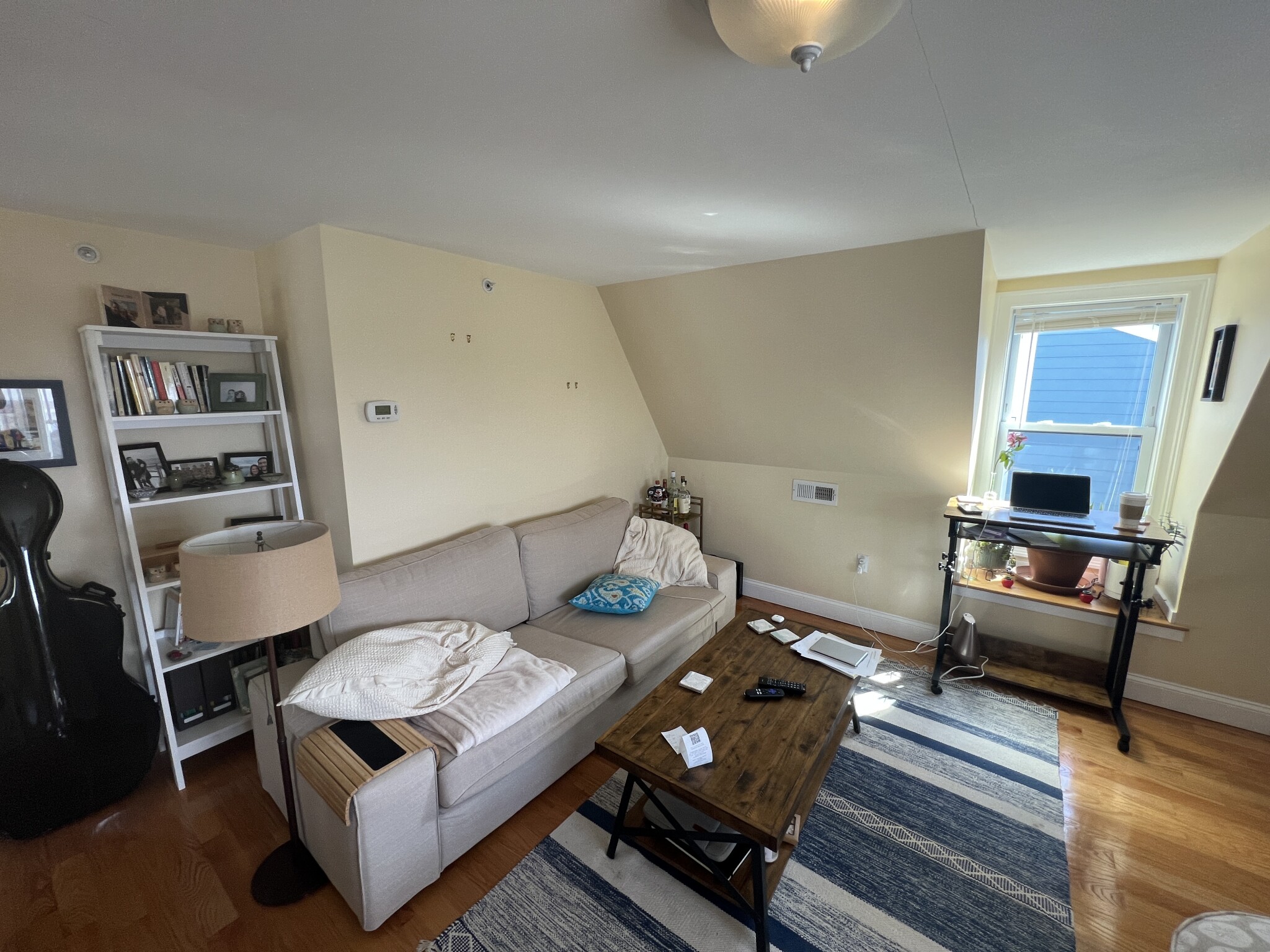 1 bed, 1 bath apartment for rent at 206 Summer St Unit 3, Spring Hill — photo 2 of 26