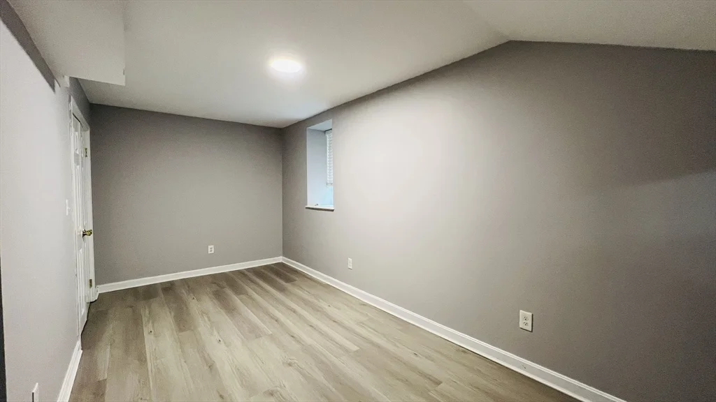 4 bed, 3 bath apartment for rent at 206 Winchester St Unit 206, Coolidge Corner — photo 9 of 14