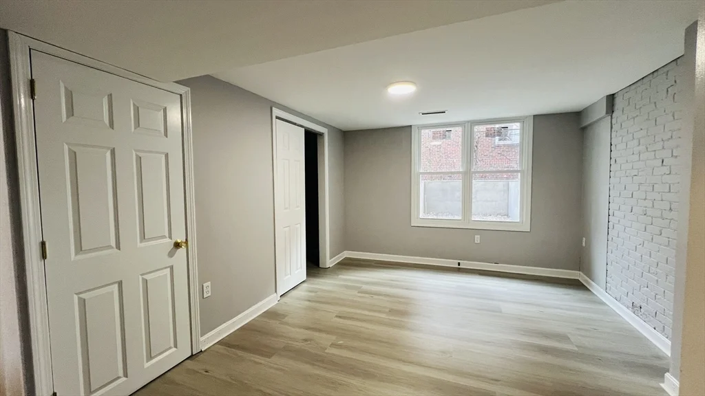 4 bed, 3 bath apartment for rent at 206 Winchester St Unit 206, Coolidge Corner — photo 8 of 14