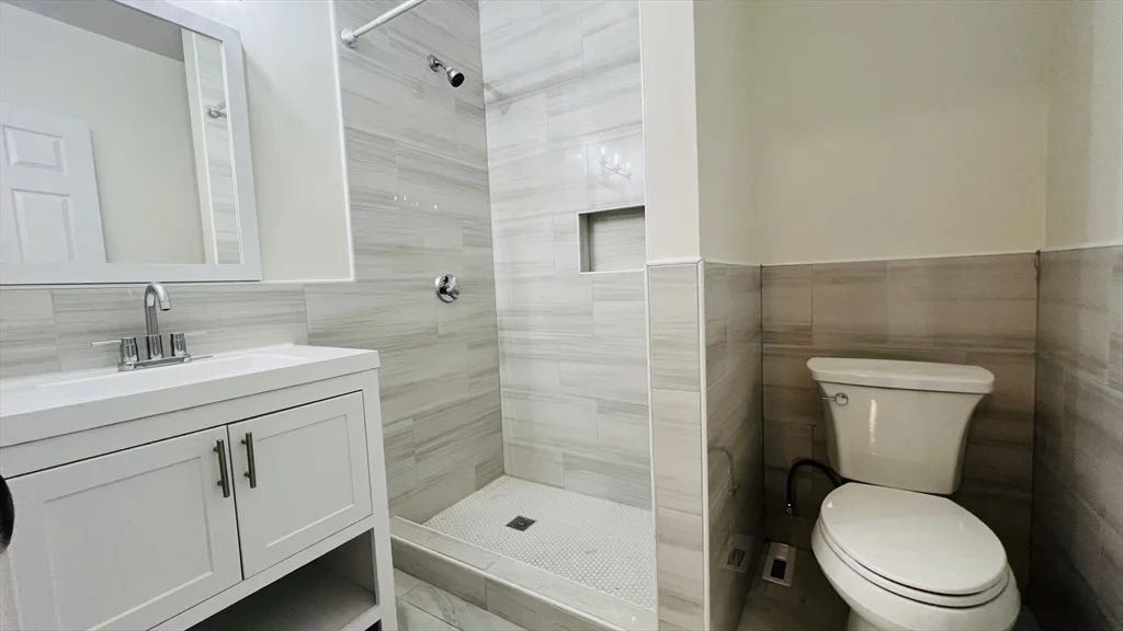 4 bed, 3 bath apartment for rent at 206 Winchester St Unit 206, Coolidge Corner — photo 10 of 14