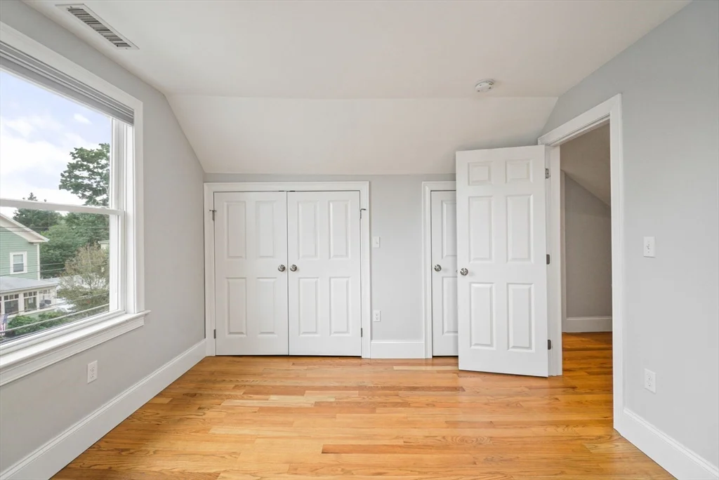 3 bed, 2 bath apartment for rent at 206 Winthrop St Unit 206, Medford — photo 22 of 31