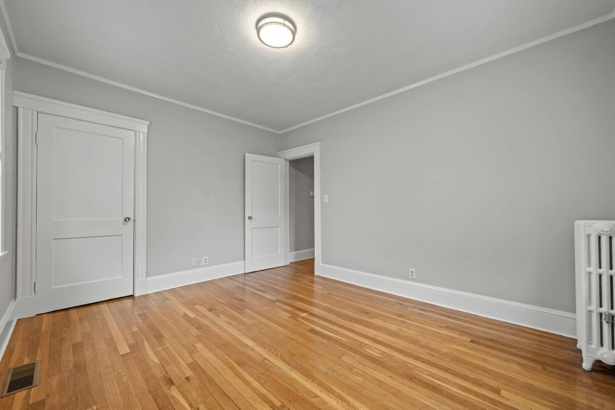 2 bed, 1 bath apartment for rent at 207-209 Main Unit 207, Wyoming — photo 20 of 38