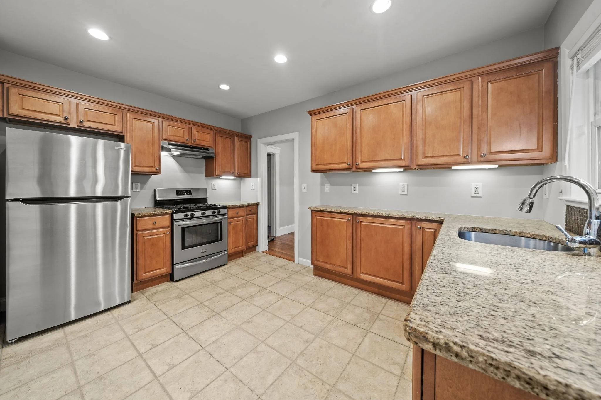 2 bed, 1 bath apartment for rent at 207-209 Main Unit 207, Wyoming — photo 24 of 38