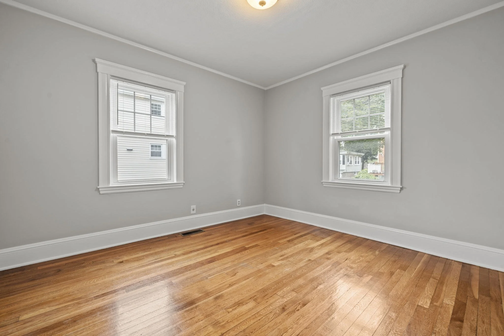 2 bed, 1 bath apartment for rent at 207-209 Main Unit 207, Wyoming — photo 18 of 38