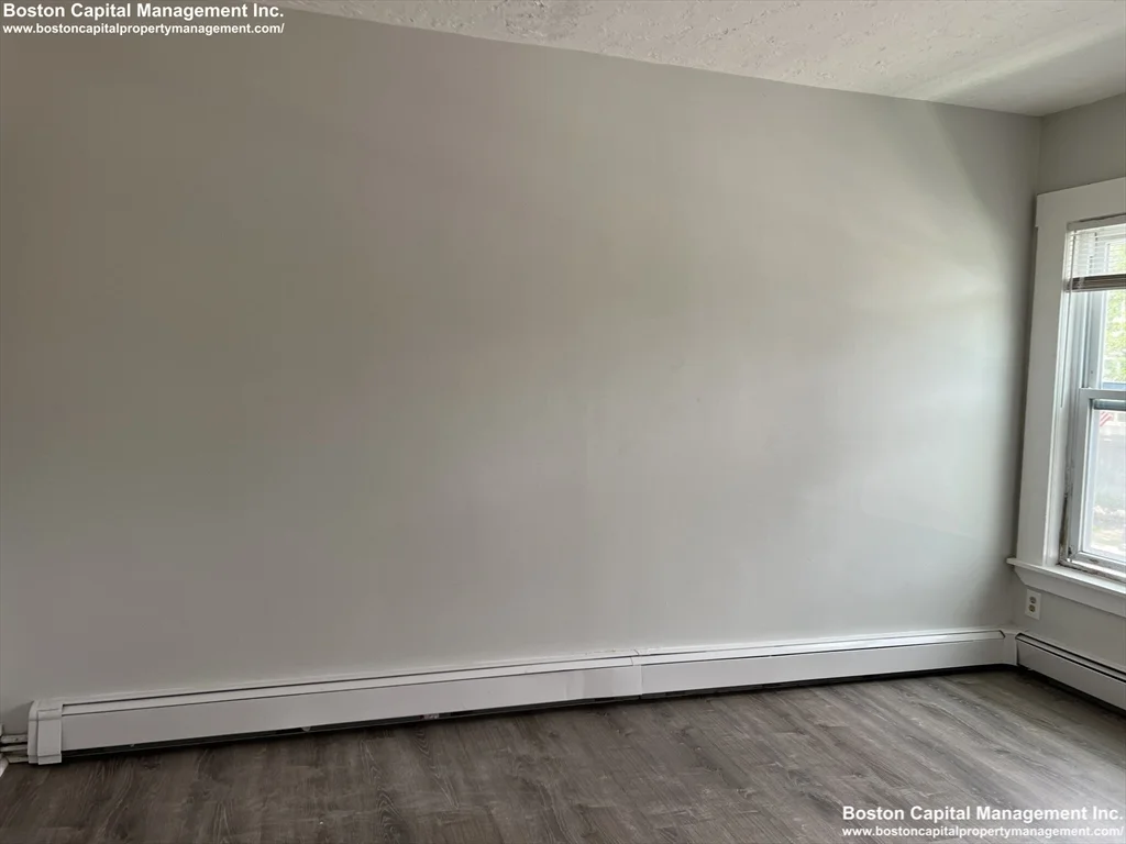 2 bed, 1 bath apartment for rent at 207 Broadway Unit 11, Everett — photo 11 of 14