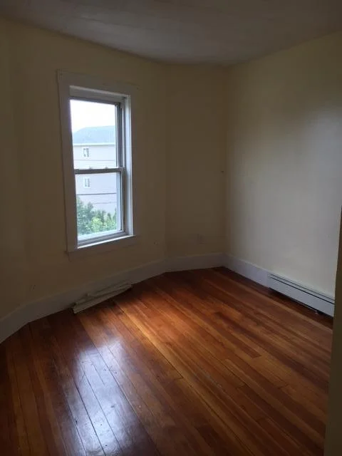 2 bed, 1 bath apartment for rent at 207 Broadway Unit 7, Everett — photo 9 of 12