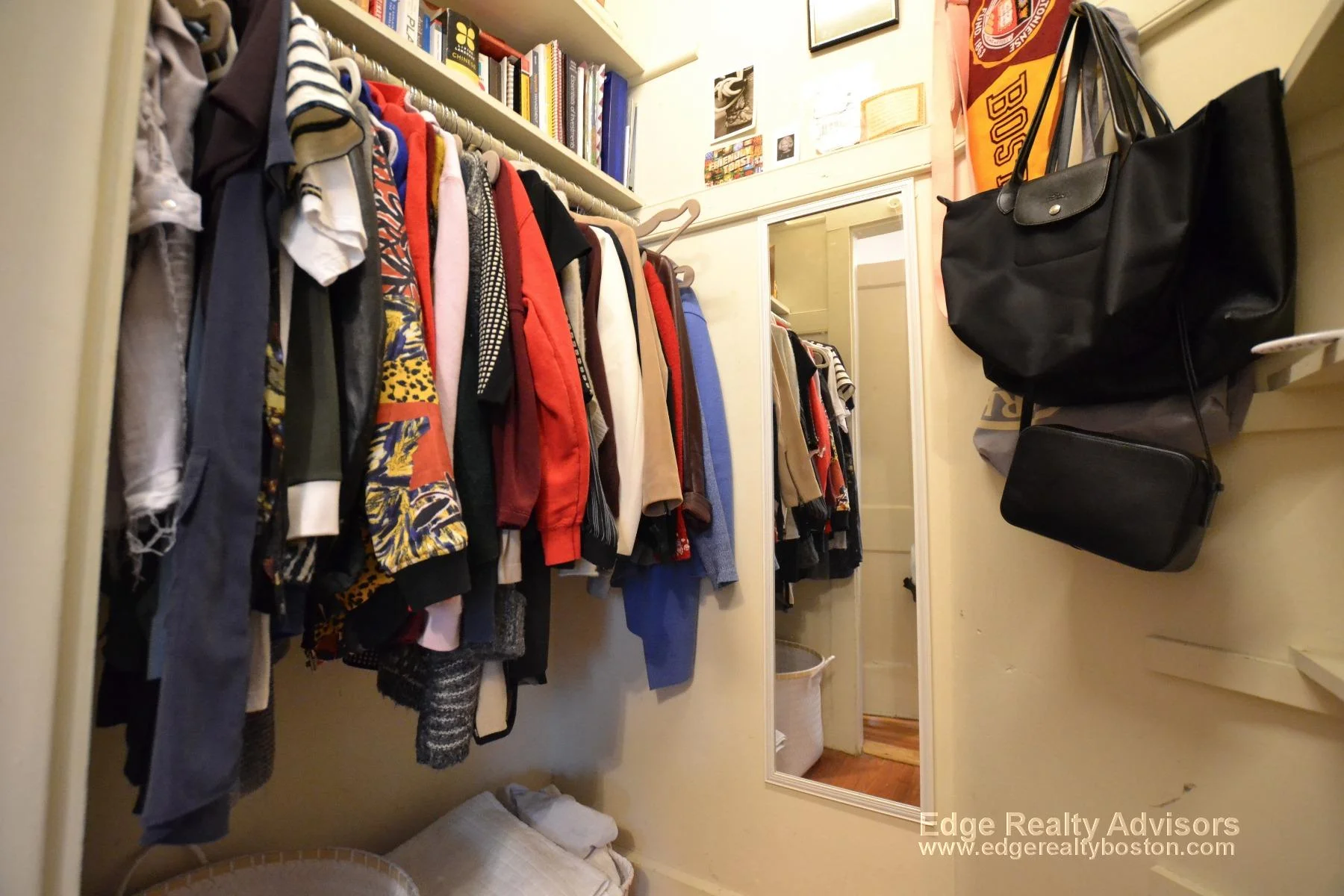 4 bed, 2 bath apartment for rent at 207 Chestnut Hill Ave Unit 2, Brighton — photo 9 of 13