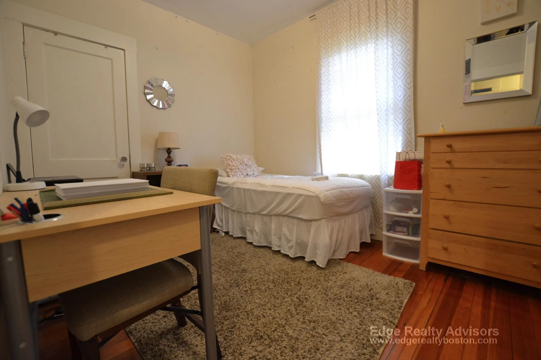 4 bed, 2 bath apartment for rent at 207 Chestnut Hill Ave Unit 2, Brighton — photo 11 of 13