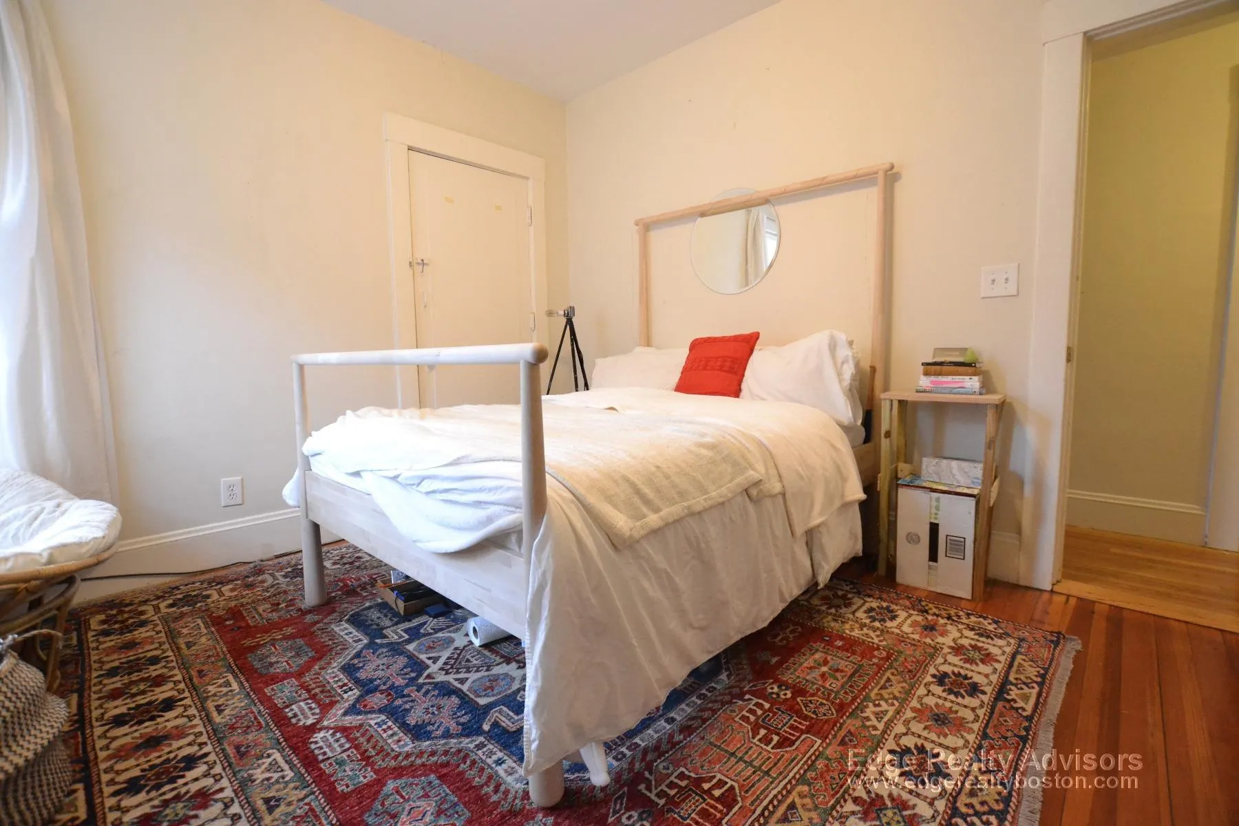 4 bed, 2 bath apartment for rent at 207 Chestnut Hill Ave Unit 3, Brighton — photo 10 of 18