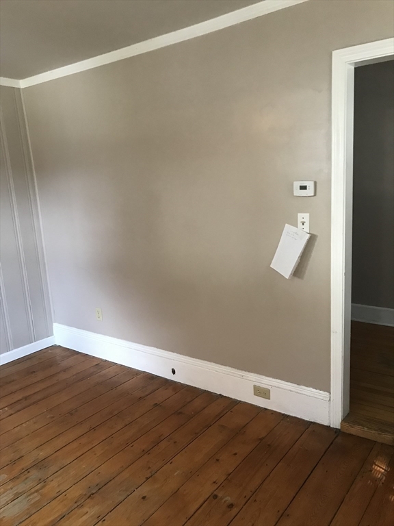 2 bed, 1 bath apartment for rent at 207 Copeland St Unit A, West Quincy — photo 4 of 17