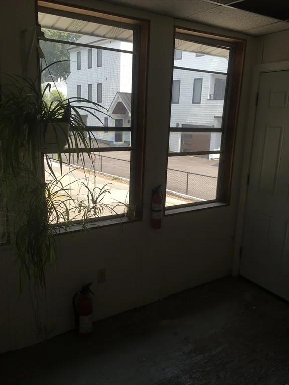 2 bed, 1 bath apartment for rent at 207 Copeland St Unit A, West Quincy — photo 14 of 17
