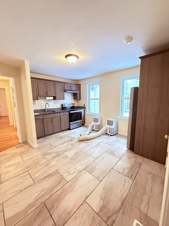 2 bed, 1 bath apartment for rent at 207 Harvard Unit 1, Dorchester — photo 2 of 7