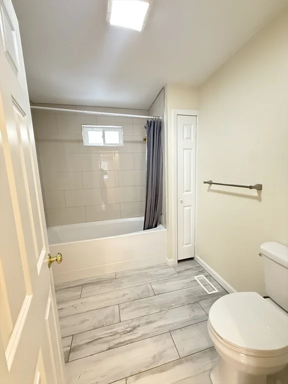 2 bed, 1 bath apartment for rent at 207 Harvard Unit 1, Dorchester — photo 6 of 7