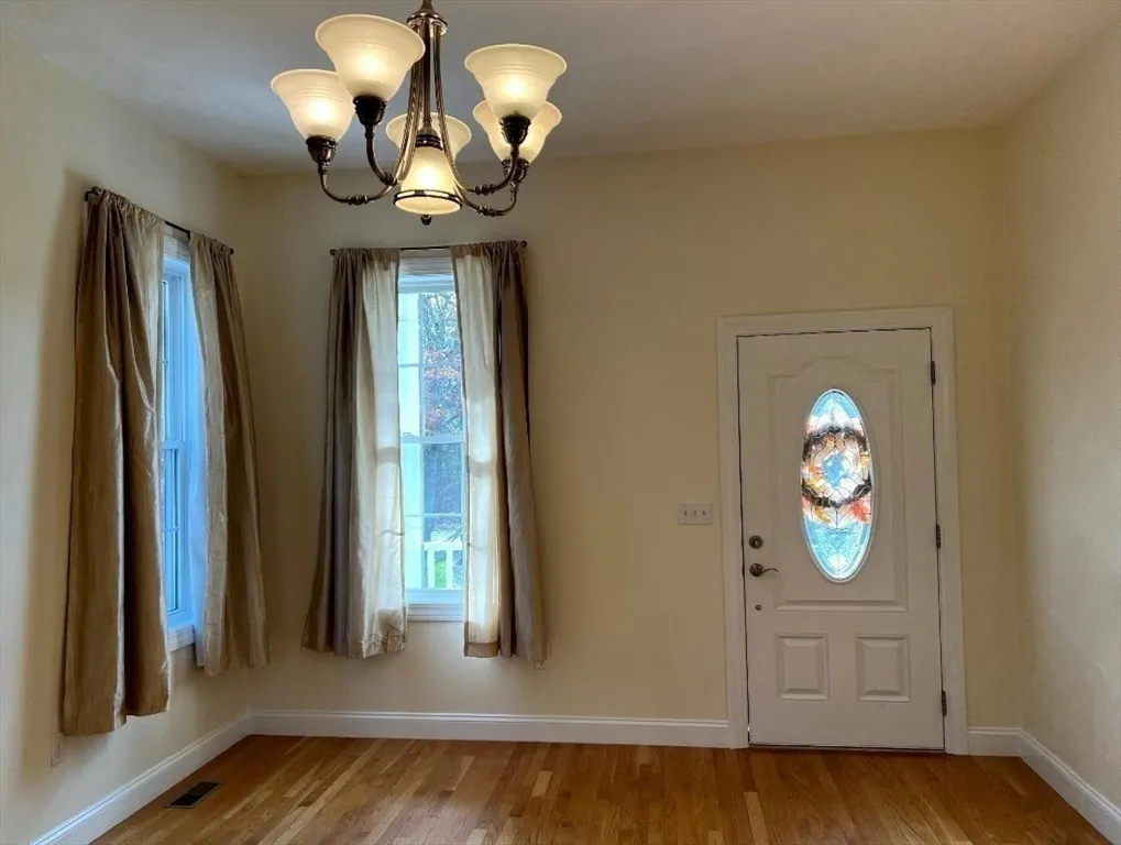 1 bed, 1 bath apartment for rent at 207 John Scott Blvd Unit B, Norton — photo 7 of 21