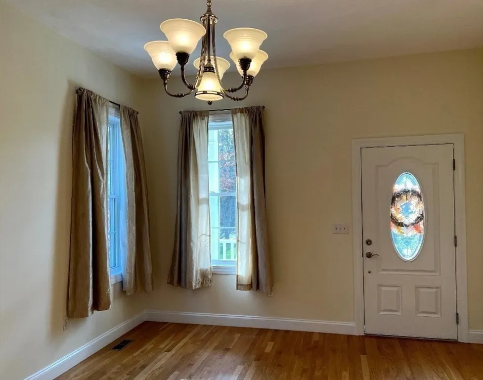 1 bed, 1 bath apartment for rent at 207 John Scott Blvd Unit B, Norton — photo 8 of 21