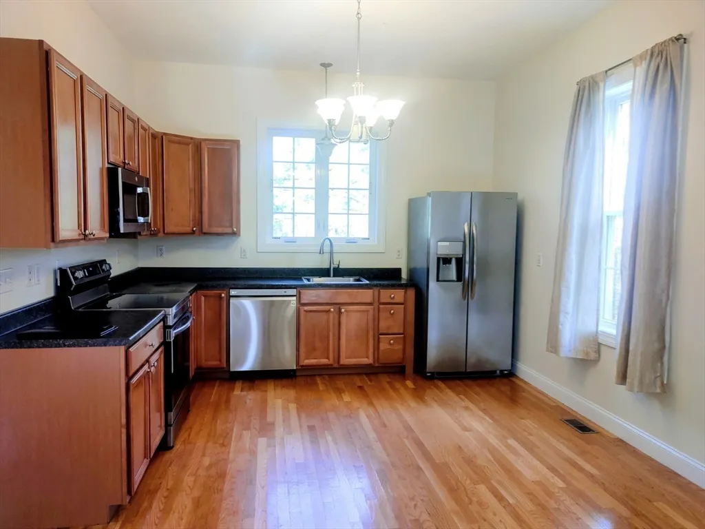1 bed, 1 bath apartment for rent at 207 John Scott Blvd Unit B, Norton — photo 16 of 21