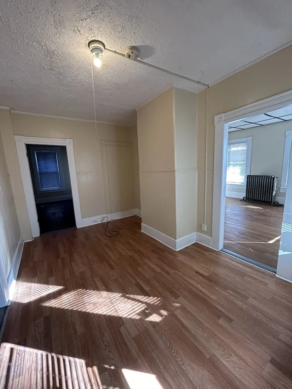 3 bed, 1 bath apartment for rent at 207 Lincoln St Unit 1, Marlborough — photo 6 of 12