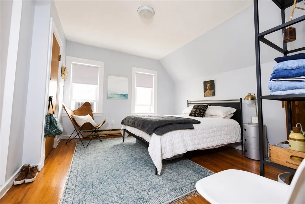 1 bed, 1 bath apartment for rent at 207 Lowell St Unit 3, Spring Hill — photo 5 of 8