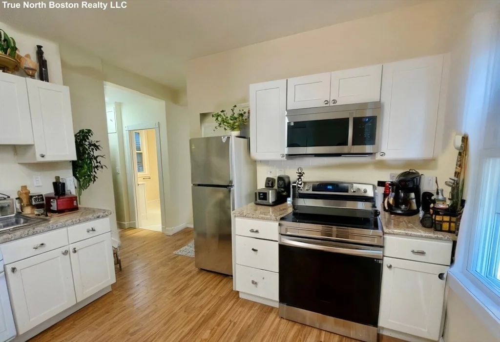 3 bed, 1 bath apartment for rent at 207 Princeton St Unit 1, East Boston — photo 13 of 15