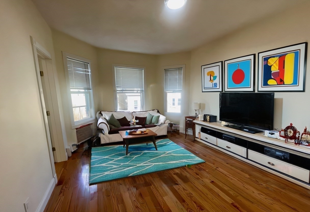 3 bed, 1 bath apartment for rent at 207 Princeton Unit 3, East Boston — photo 3 of 7