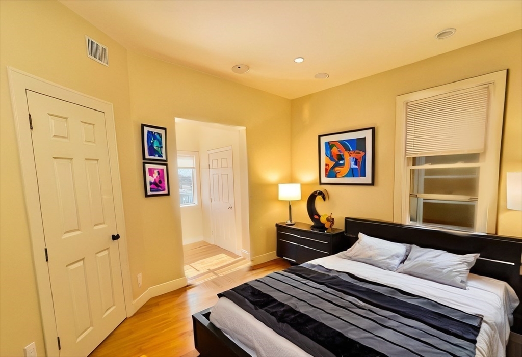 3 bed, 1 bath apartment for rent at 207 Princeton Unit 3, East Boston — photo 4 of 7